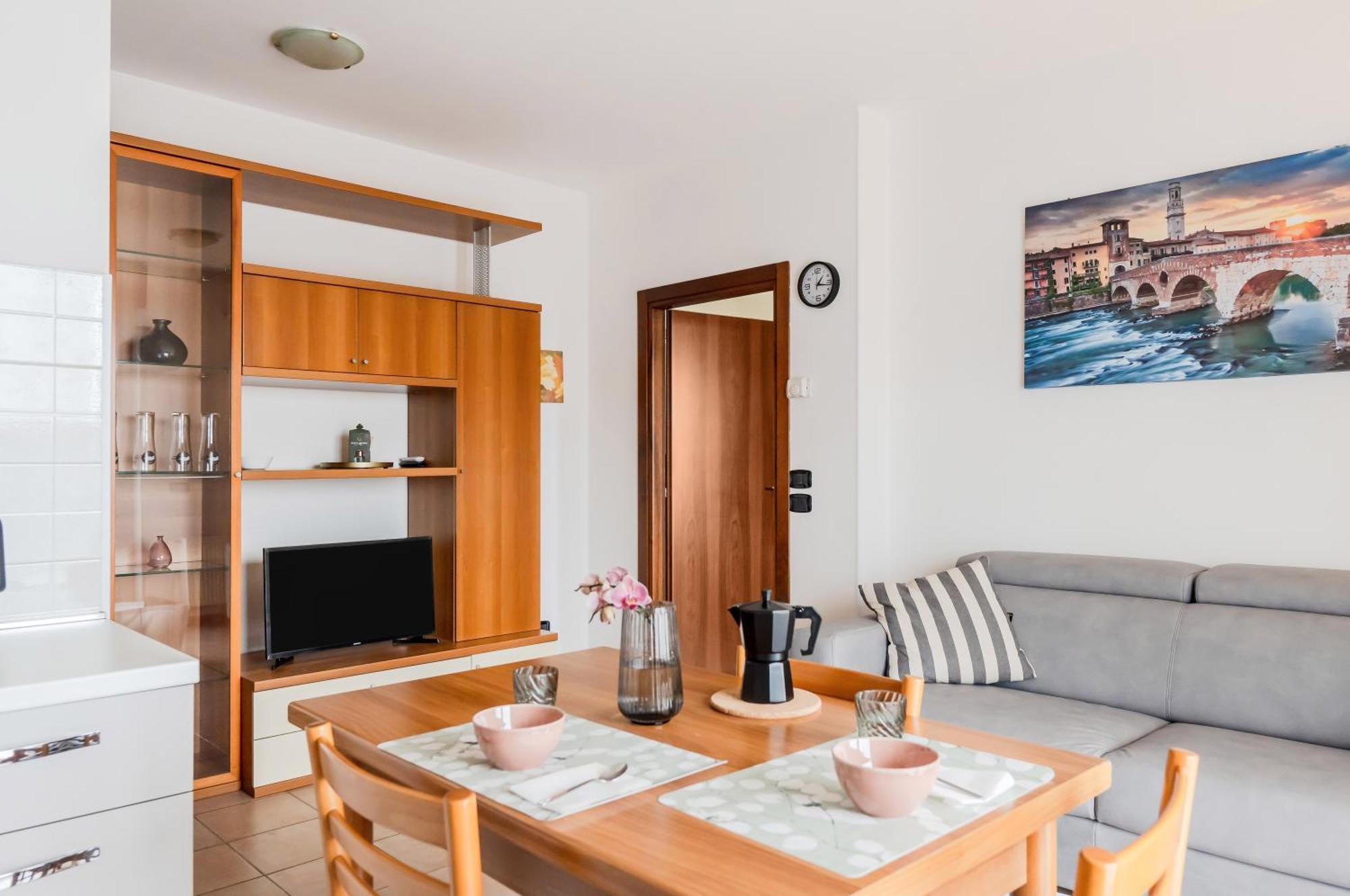 Cozy Apartament Near Fiera Di Verona! Eksteriør billede